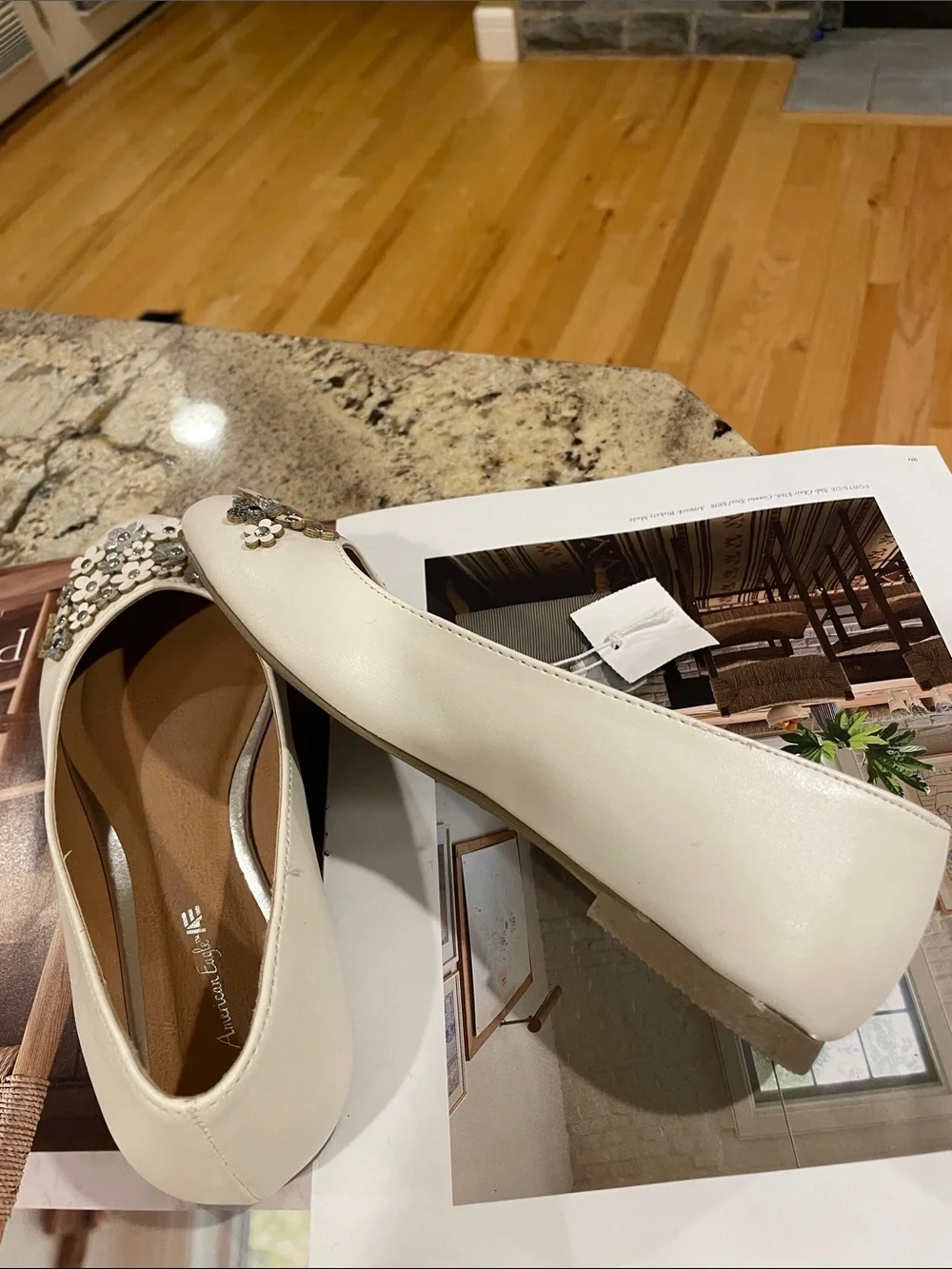 NWT American Eagle Girls Cream Floral Sequin Embellished Ballet Flats